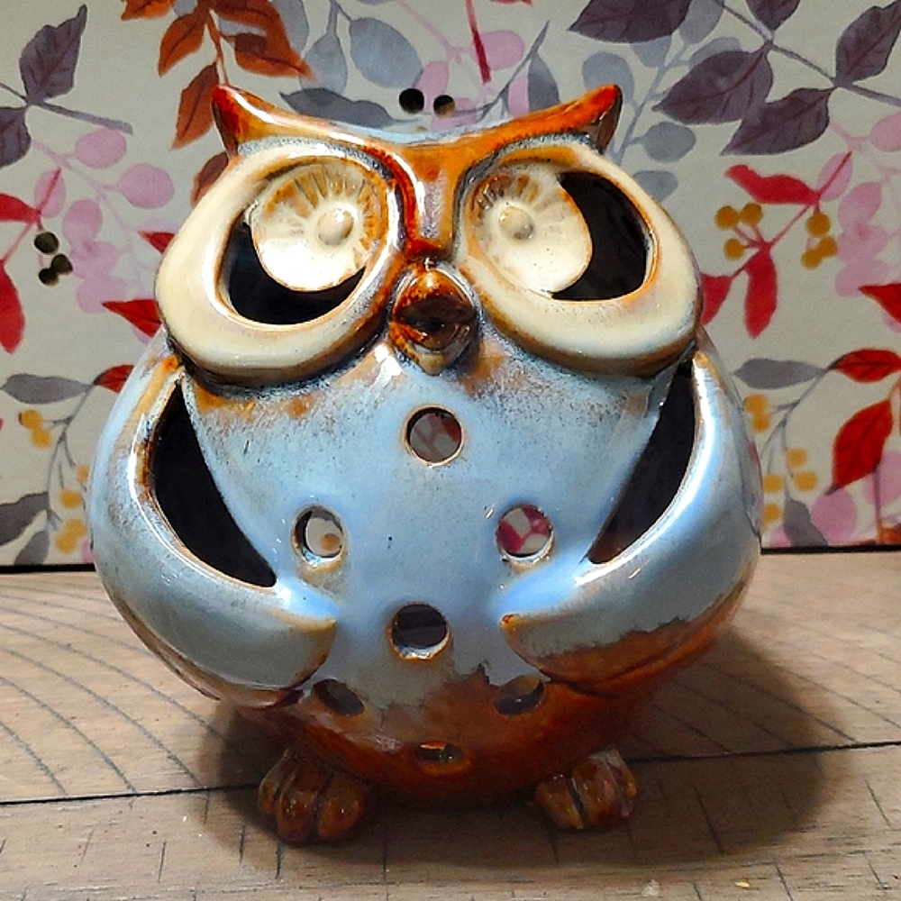 NWOT Ceramic‎ Owl Art Decor Candle Holder